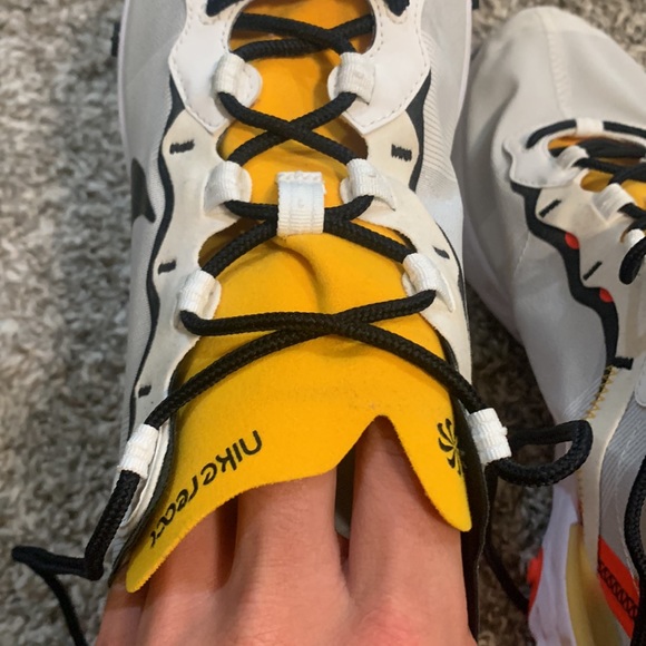 Nike React Element 55- White black yellow and neon orange/red running shoe - Picture 5 of 7